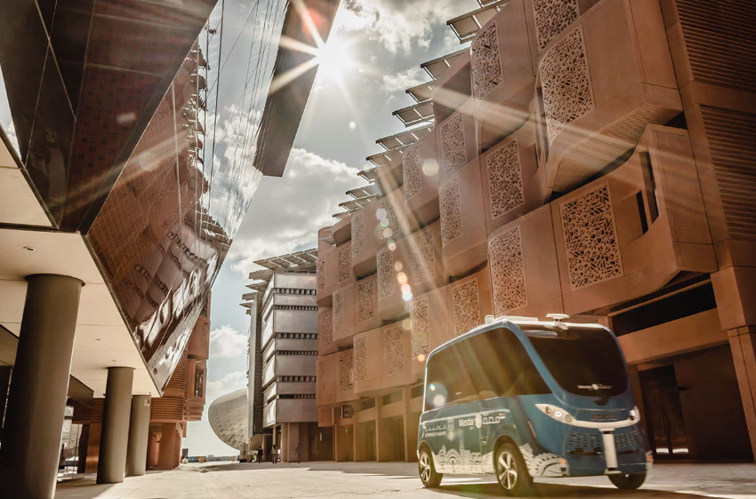 Masdar City in Abu Dhabi: The Ultimate Guide to UAE's Sustainable Urban Paradise