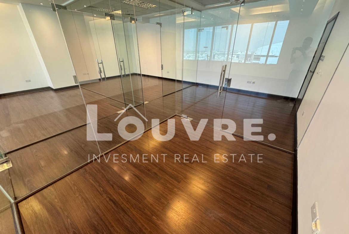 office for rent in air port road 4