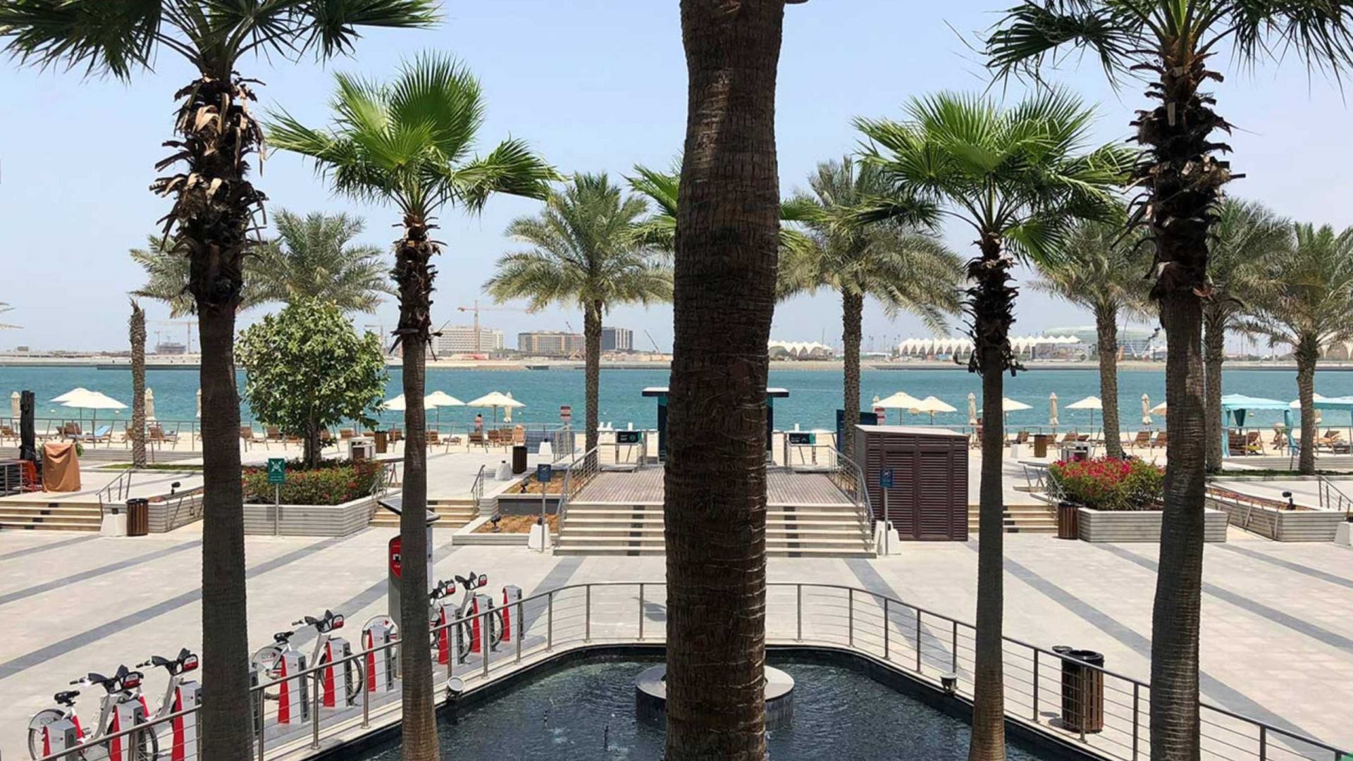 shopping at Golf Garden outdoor in Khalifa city