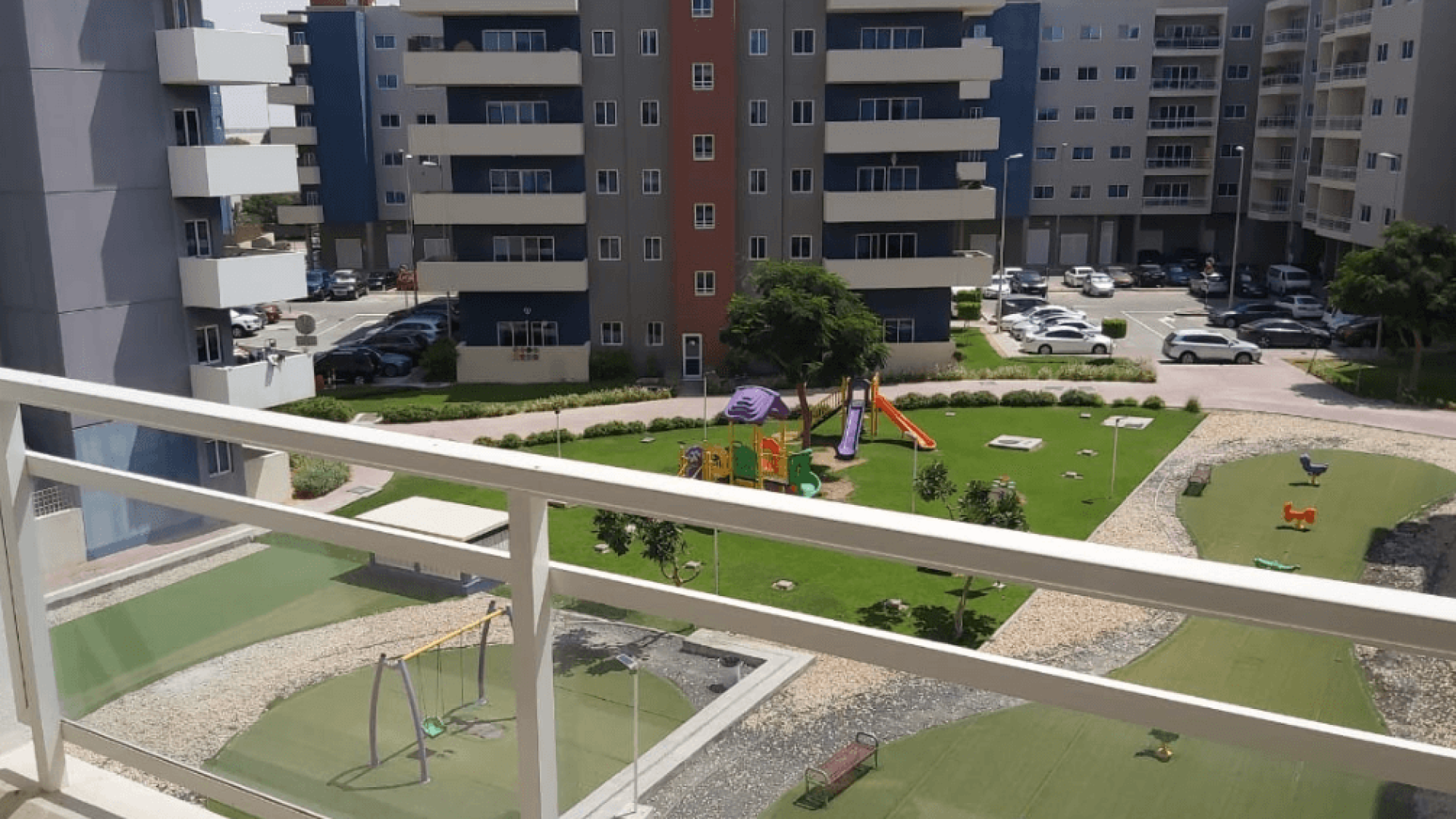 al reef downtown in abu dhabi