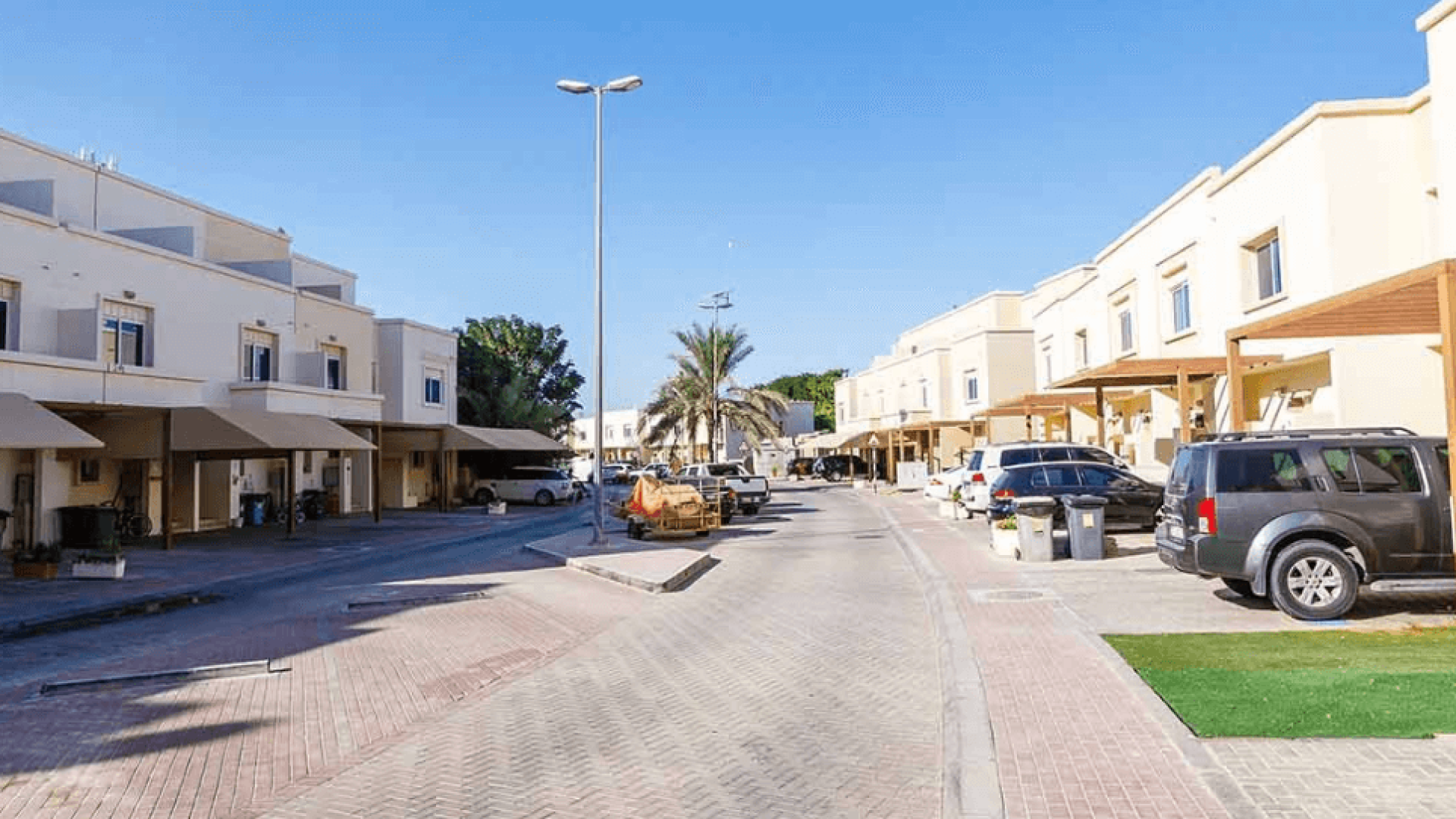 al reef villas area guide
