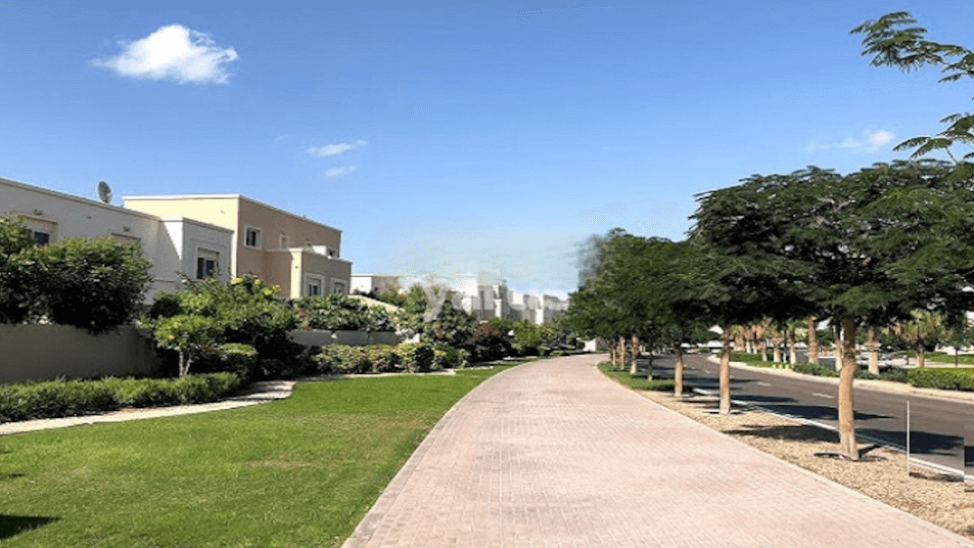 al reef villas property location life style guide